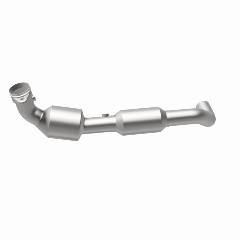 Ford F-150 Catalytic Converter - Magnaflow - Direct-Fit - `04-`05