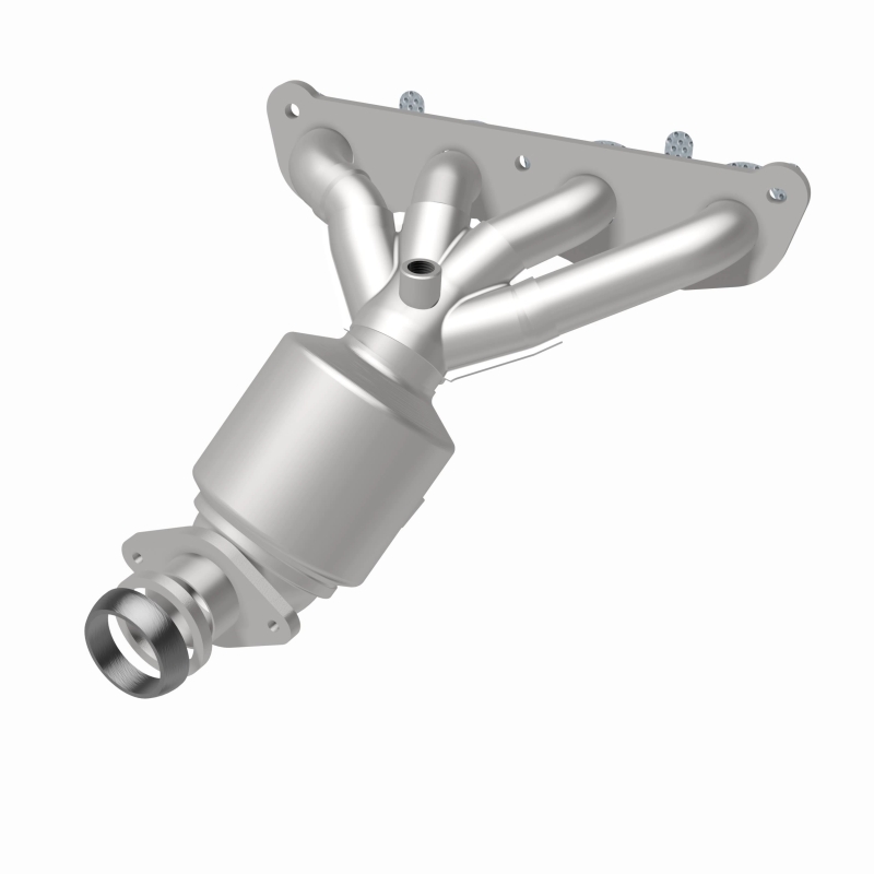 Nissan Sentra Catalytic Converter - Magnaflow - California Grade CARB Compliant Direct-Fit - `13-`17