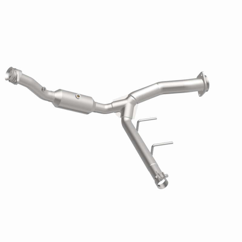 Ford F-150 Catalytic Converter - Magnaflow - Direct Fit - `15-`17