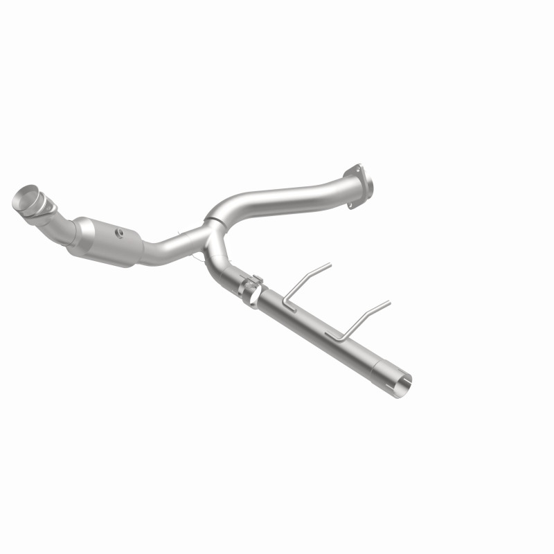 Lincoln Navigator Catalytic Converter - Magnaflow - California Grade CARB Compliant Direct-Fit - `07-`08
