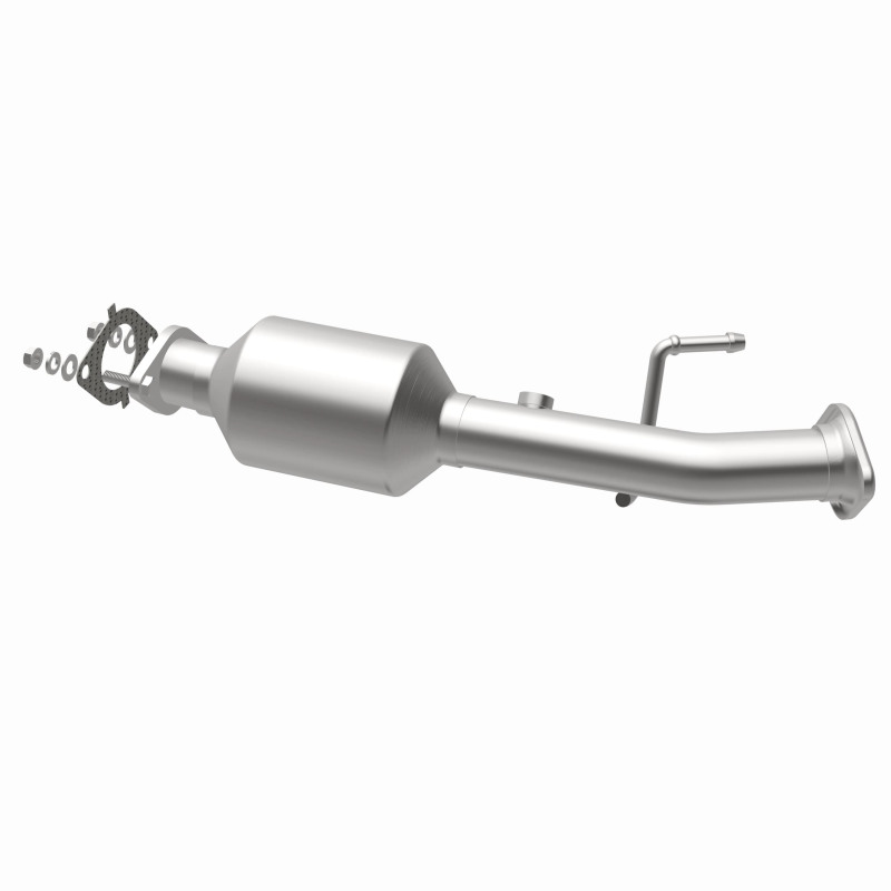 Nissan NV200 Catalytic Converter - Magnaflow - California Grade CARB Compliant Direct-Fit - `13-`15
