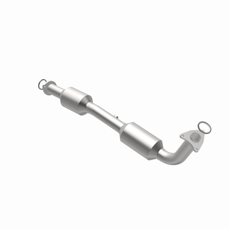 Toyota Sequoia Catalytic Converter - Magnaflow - CARB Compliant Direct-Fit - `08-`17
