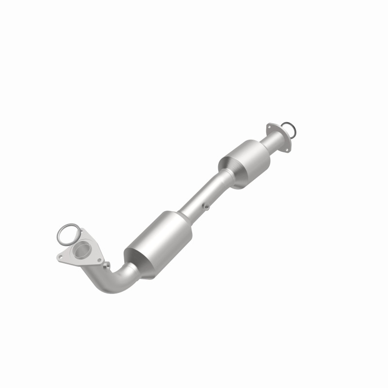Toyota Sequoia Catalytic Converter - Magnaflow - CARB Compliant Direct-Fit - `08-`17