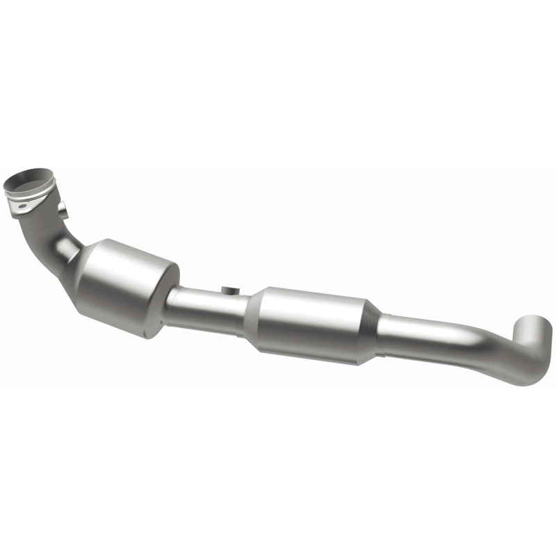 Ford F-150 Catalytic Converter - Magnaflow - California Grade CARB Compliant Direct-Fit - 2004