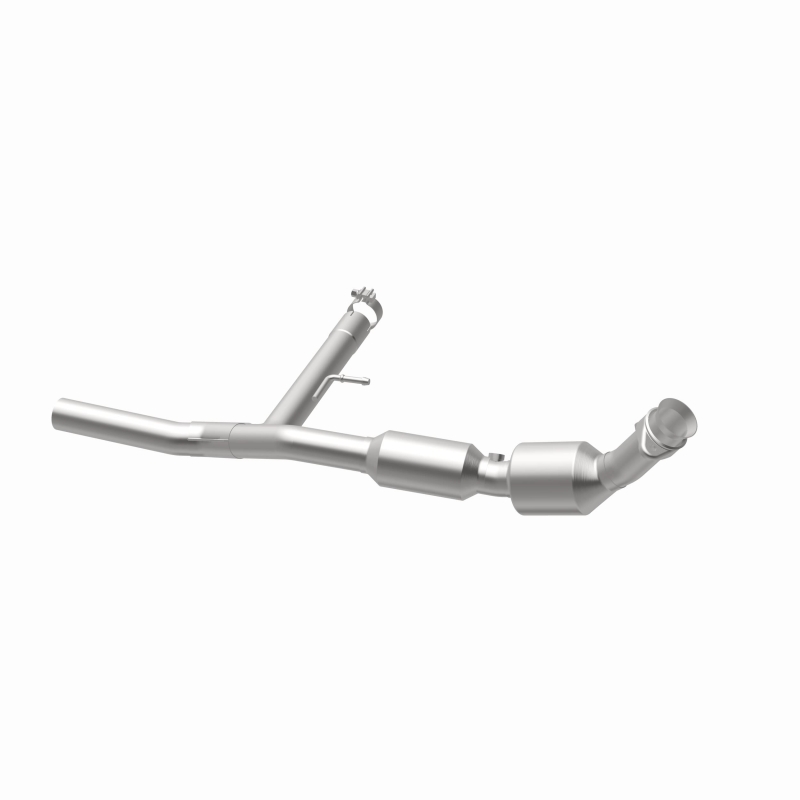 Ford F-150 Catalytic Converter - Magnaflow - Direct Fit - 2004