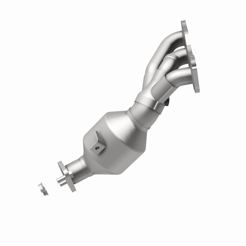 Toyota RAV4 Catalytic Converter - Magnaflow - California Grade CARB Compliant Direct-Fit - `06-`12
