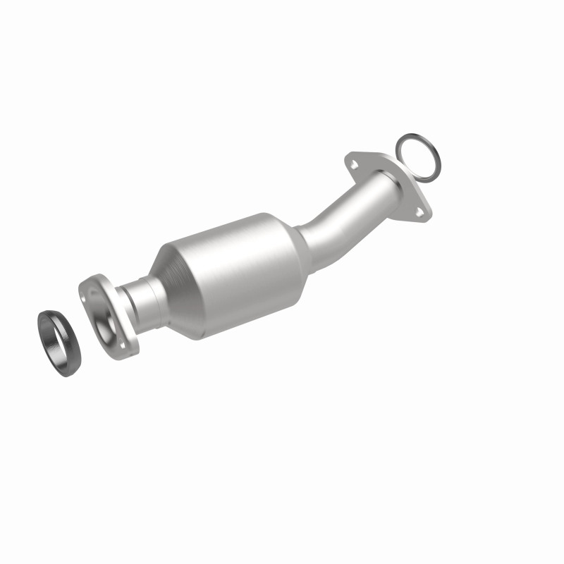 Toyota Sienna Catalytic Converter - Magnaflow - California Grade CARB Compliant Direct-Fit - 2011