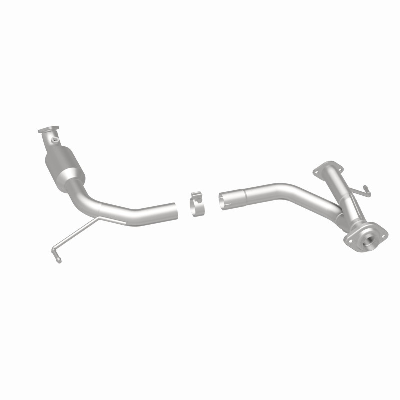 Toyota Tacoma Catalytic Converter - Magnaflow - California Grade CARB Compliant Direct-Fit - `12-`15