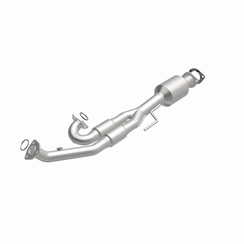 Nissan Quest Catalytic Converter - Magnaflow - California Grade CARB Compliant Direct-Fit - `05-`09
