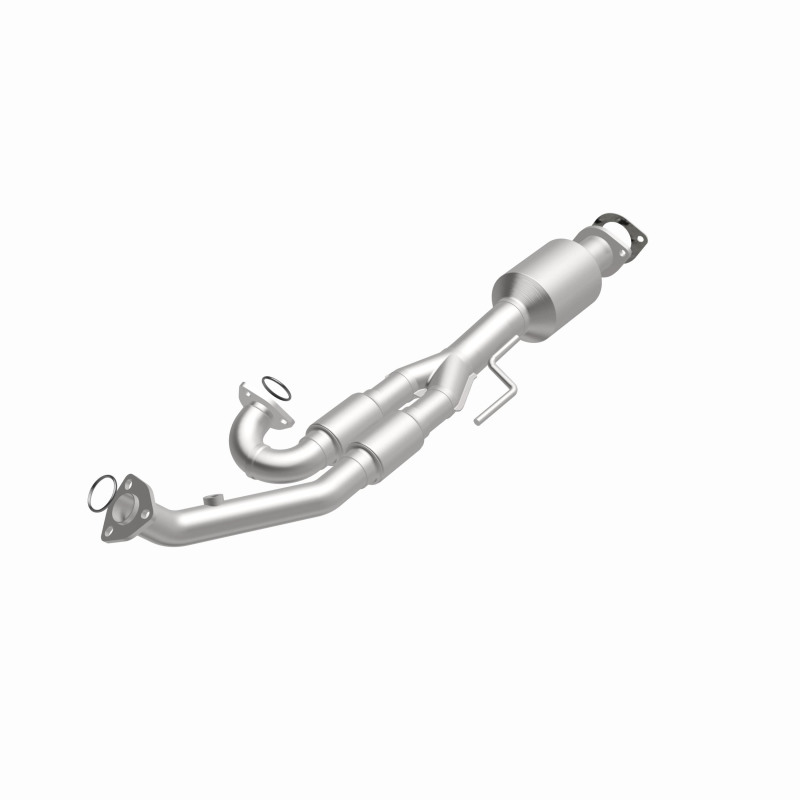 Nissan Quest Catalytic Converter - Magnaflow - California Grade CARB Compliant Direct-Fit - `05-`09