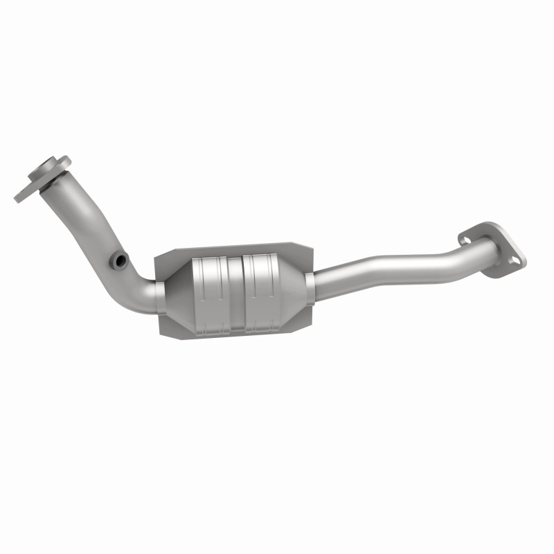 Nissan Xterra Catalytic Converter - Rear - Magnaflow - Direct Fit - `00-`04