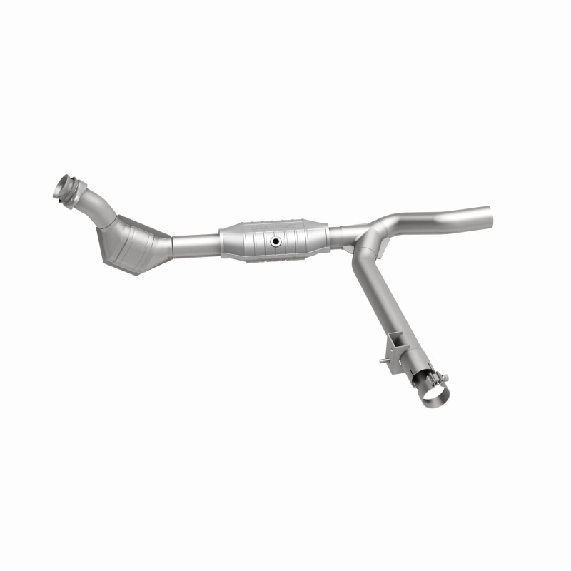 Ford F-150 Catalytic Converter - Magnaflow - HM Grade Direct-Fit - `99-`00