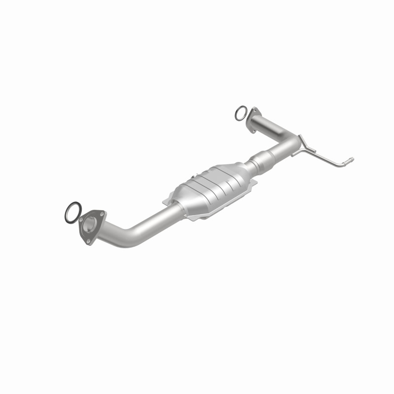 Toyota Tundra Catalytic Converter - Driver Side Front - Magnaflow - HM Grade Direct-Fit - `05-`06