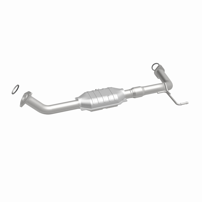 Toyota Tundra Catalytic Converter - Driver Side Front - Magnaflow - HM Grade Direct-Fit - `05-`06