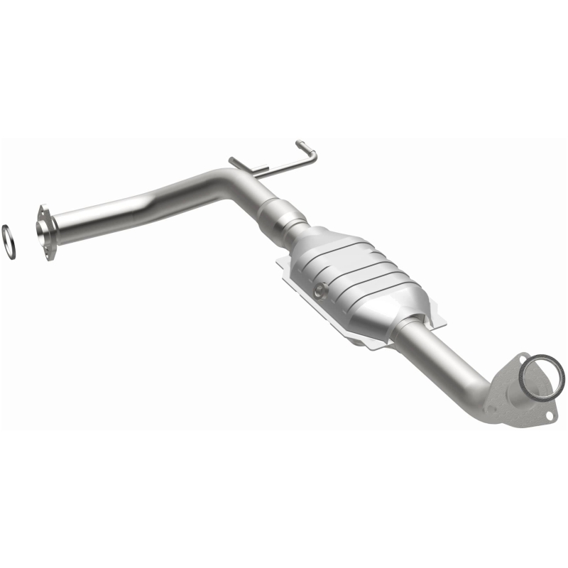 Toyota Tundra Catalytic Converter - Driver Side Front - Magnaflow - HM Grade Direct-Fit - `05-`06