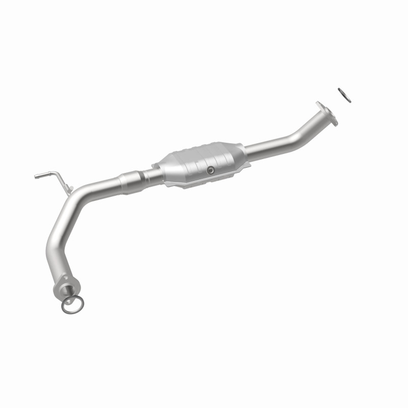 Toyota Tundra Catalytic Converter - Driver Side Front - Magnaflow - HM Grade Direct-Fit - `05-`06