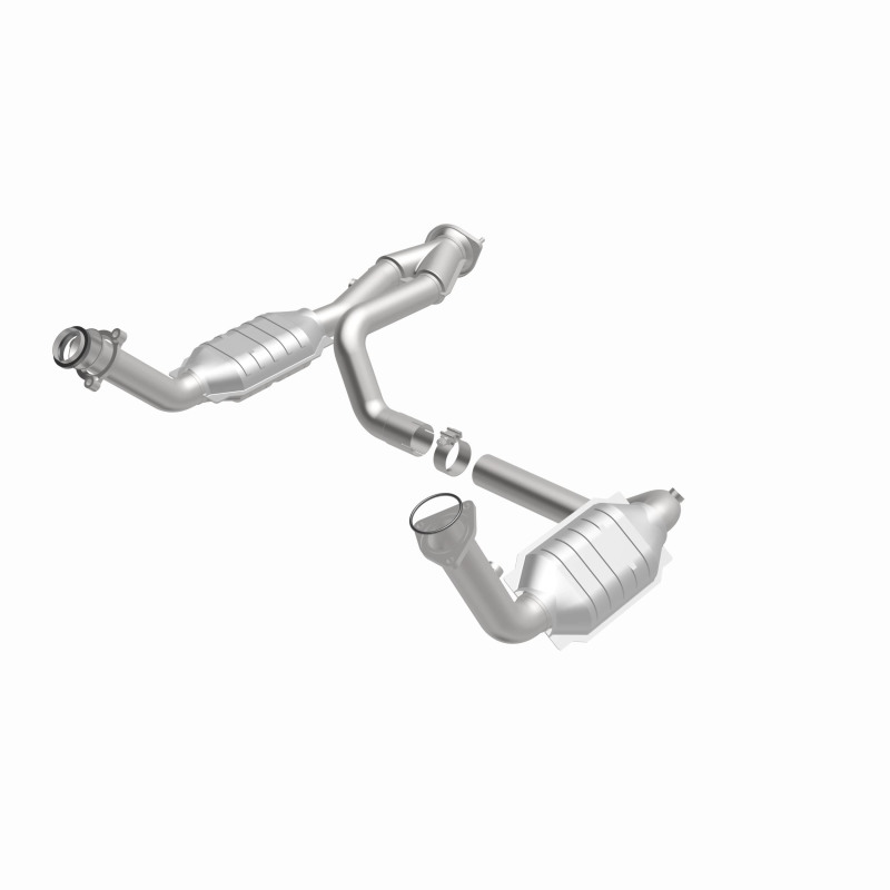 Chevrolet Tahoe Catalytic Converter - Magnaflow - Direct-Fit - `00-`06