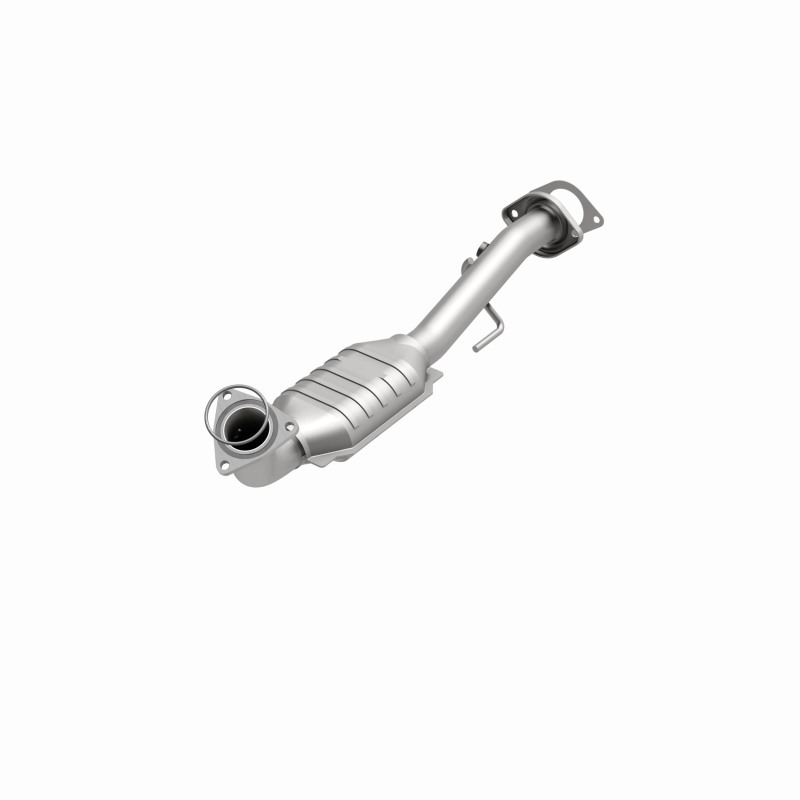 Cadillac Escalade Catalytic Converter - Passenger Side - Magnaflow - HM Grade Direct-Fit, Federal/EPA Compliant, 409 Stainless Steel - `02-`06
