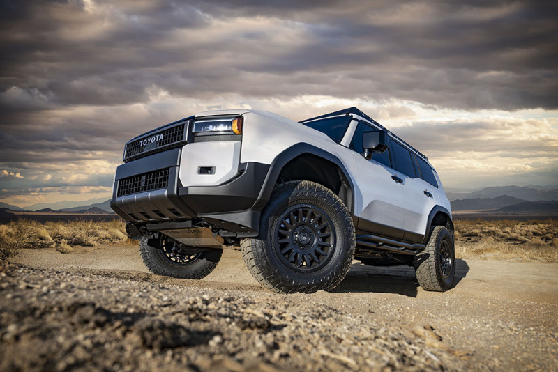 Dodge RAM 3500 Suspension Lift Kit - Maxtrac - 4in Lift Kit w/ Forged Alum. 4-link System & Maxtrac Shocks - `13-`18