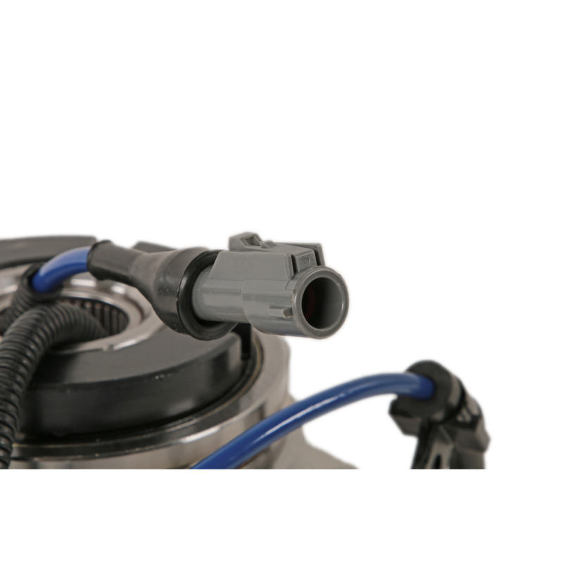 Ford F-250 Super Duty Front Hub Assembly - Moog - `99-`04