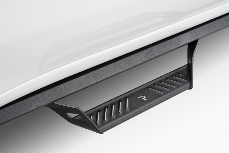 Chevrolet Silverado 2500 HD Step Nerf Bar - N-Fab - Predator Pro, Cab Length, 2 Steps per Side - Textured Black - `20-`25