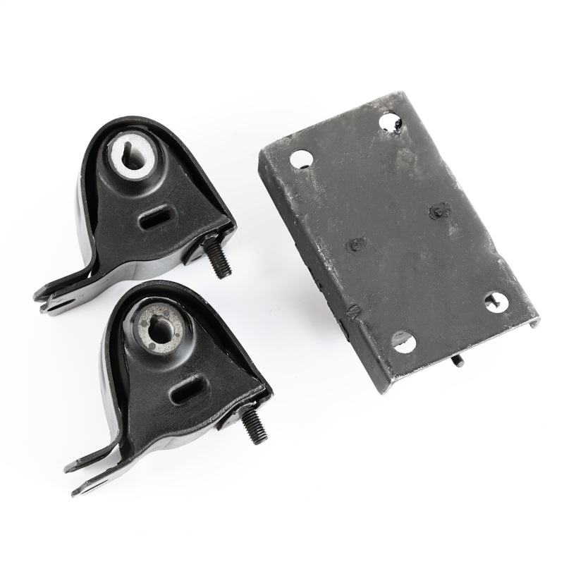 Jeep Wrangler TJ Engine Mount Kit - OMIX - Manual - `97-`06 Jeep Wrangler TJ Engine Mount Kit - OMIX - Manual - `97-`06