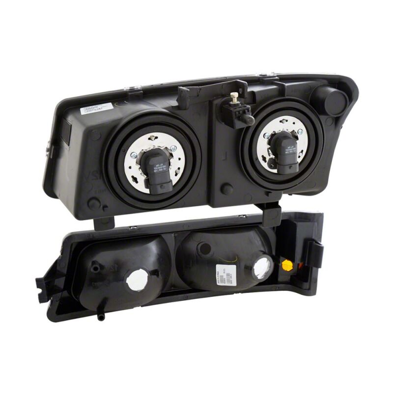 Chevrolet Silverado 1500 LED Headlights - Raxiom - Axial Series Euro - Black Housing, Clear Lens - `03-`06