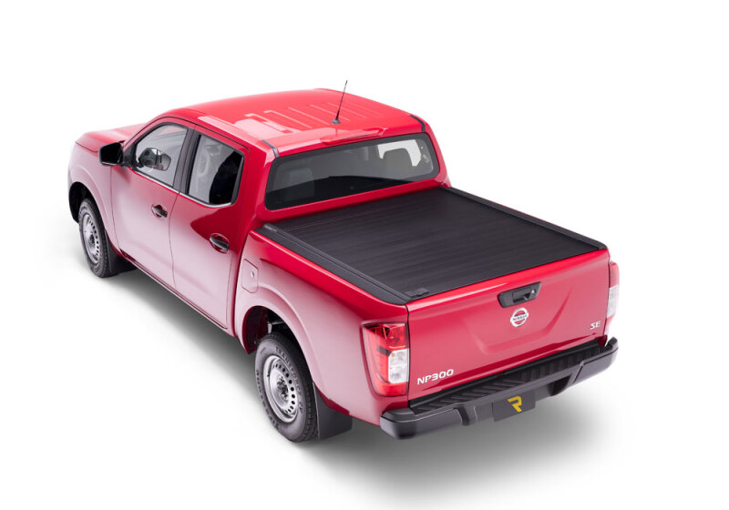 Nissan Titan King Cab Retractable Bed Cover - Retrax - RetraxPRO MX - Matte Black - `16-`22
