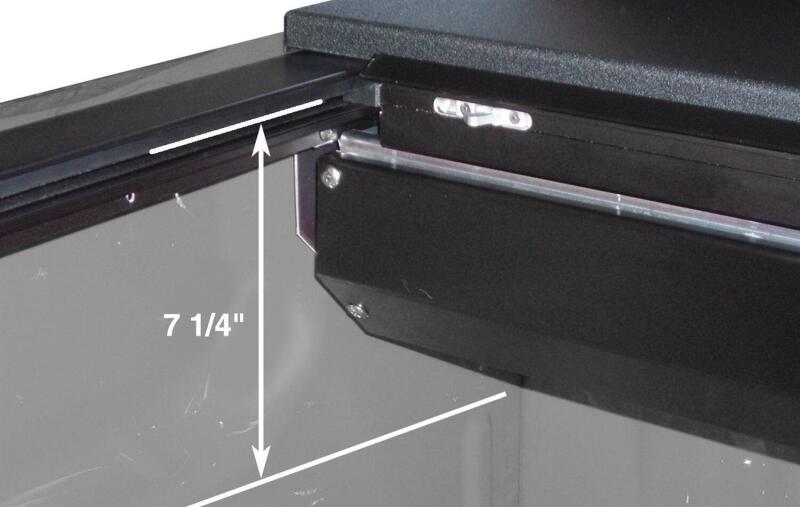 Toyota Tundra Tonneau Cover - Roll-N-Lock - M-Series Retractable - `22-`26