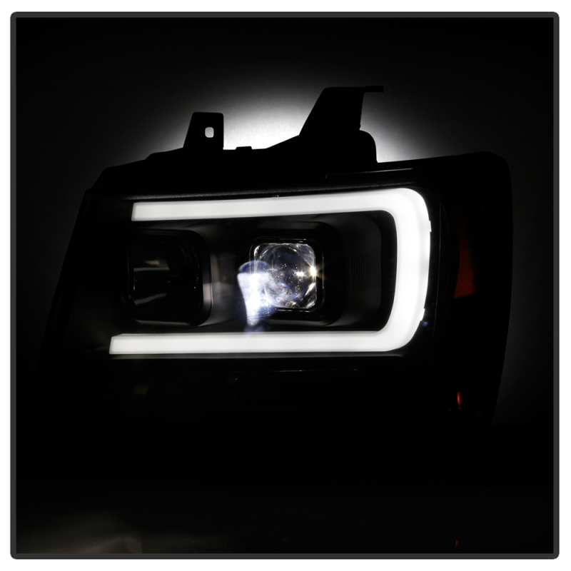 Chevrolet Suburban 2500 Headlights - SPYDER - Projector; LED Low Beam; Halogen High Beam; Sequential Turn Signal - Black - `07-`14