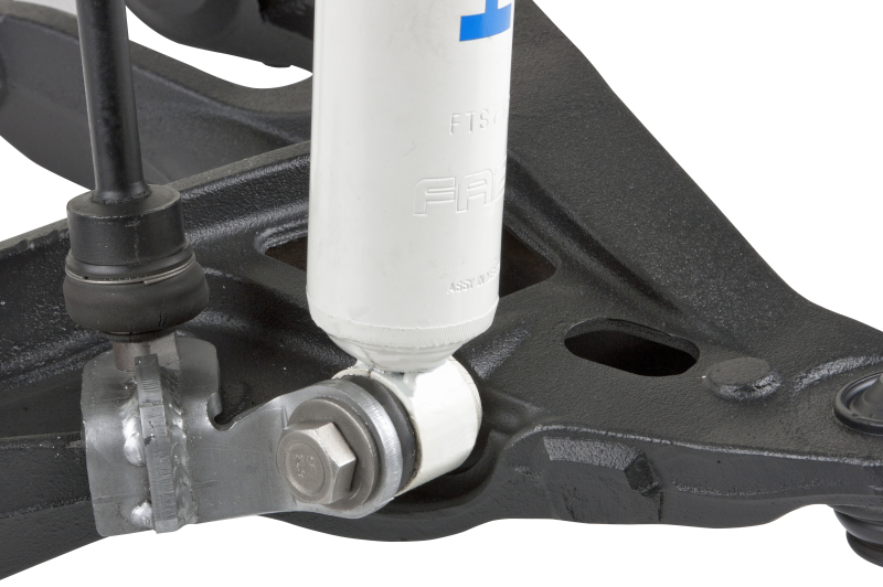 Jeep Cherokee Suspension Lift Kit - Skyjacker - COMP BOX 2