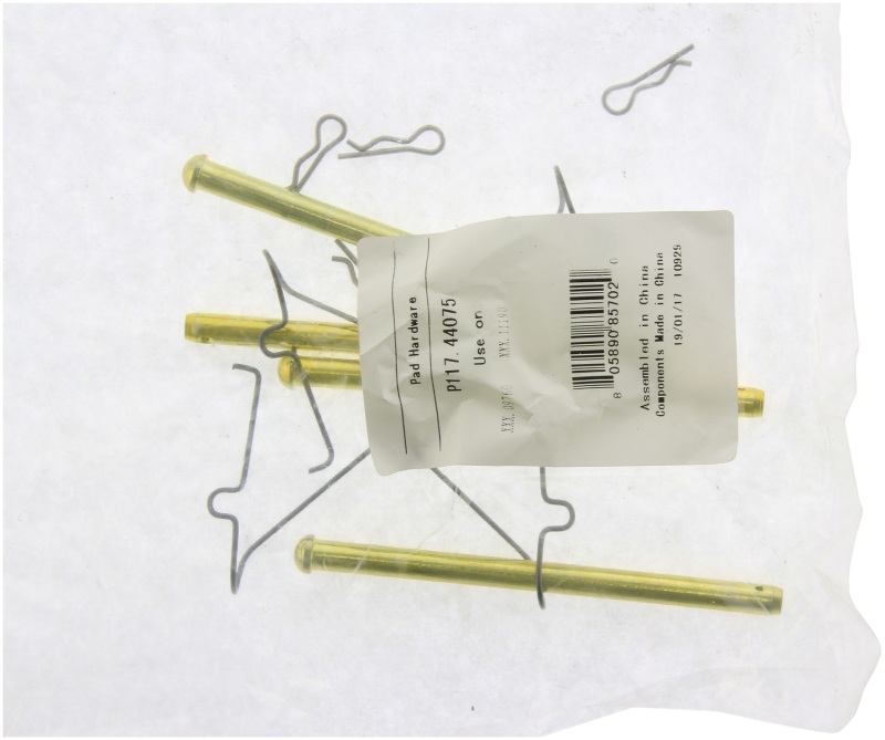 Hummer H3 Brake Pads - Stoptech - Street with Shims and Hardware - `06-`10