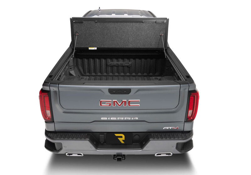 GMC Sierra 1500 Tonneau Cover - Undercover - Hard Fold Tri-Fold, Fusion - Summit White - `14-`19