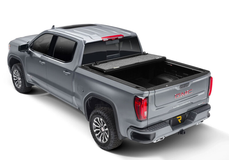 GMC Sierra 1500 Tonneau Cover - Undercover - Hard Fold Tri-Fold, Fusion - Summit White - `14-`19