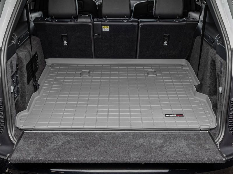 Land Rover Discovery Cargo Liner - Cargo Area (Behind 2nd Row) - WeatherTech - Custom-Fit TPO with Raised Lip and Textured Finish; w/ 4-Zone Climate Control - Grey - `17-`27