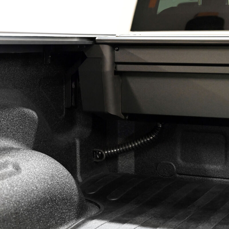 RAM 2500 Electric Retractable Tonneau Cover - Westin - Black - `19-`25