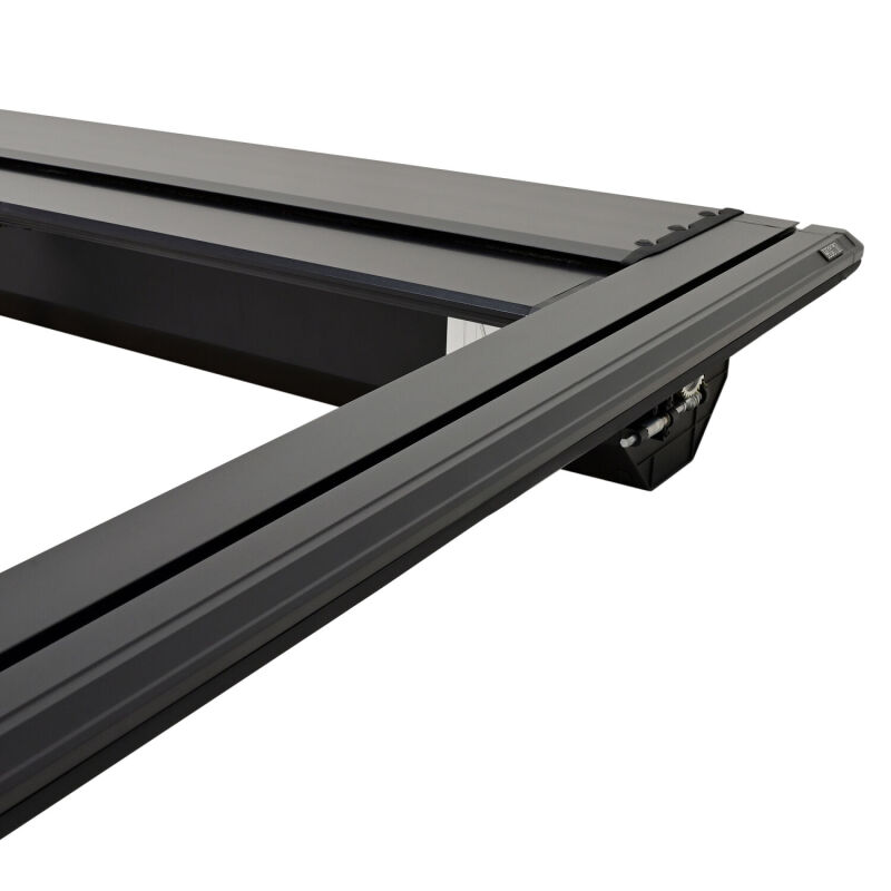 Toyota Tundra Tonneau Cover - Westin - Manual Retractable - Black - `22-`26