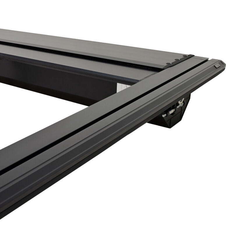 Ram 1500 Tonneau Cover - Westin - Manual Retractable - Black - `19-`26