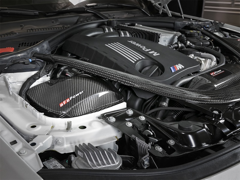 BMW M3 Performance Air Intake - aFe - Momentum GT Black Series, Carbon Fiber, Pro 5R (5-layer oiled cotton gauze) - Black - `15-`20