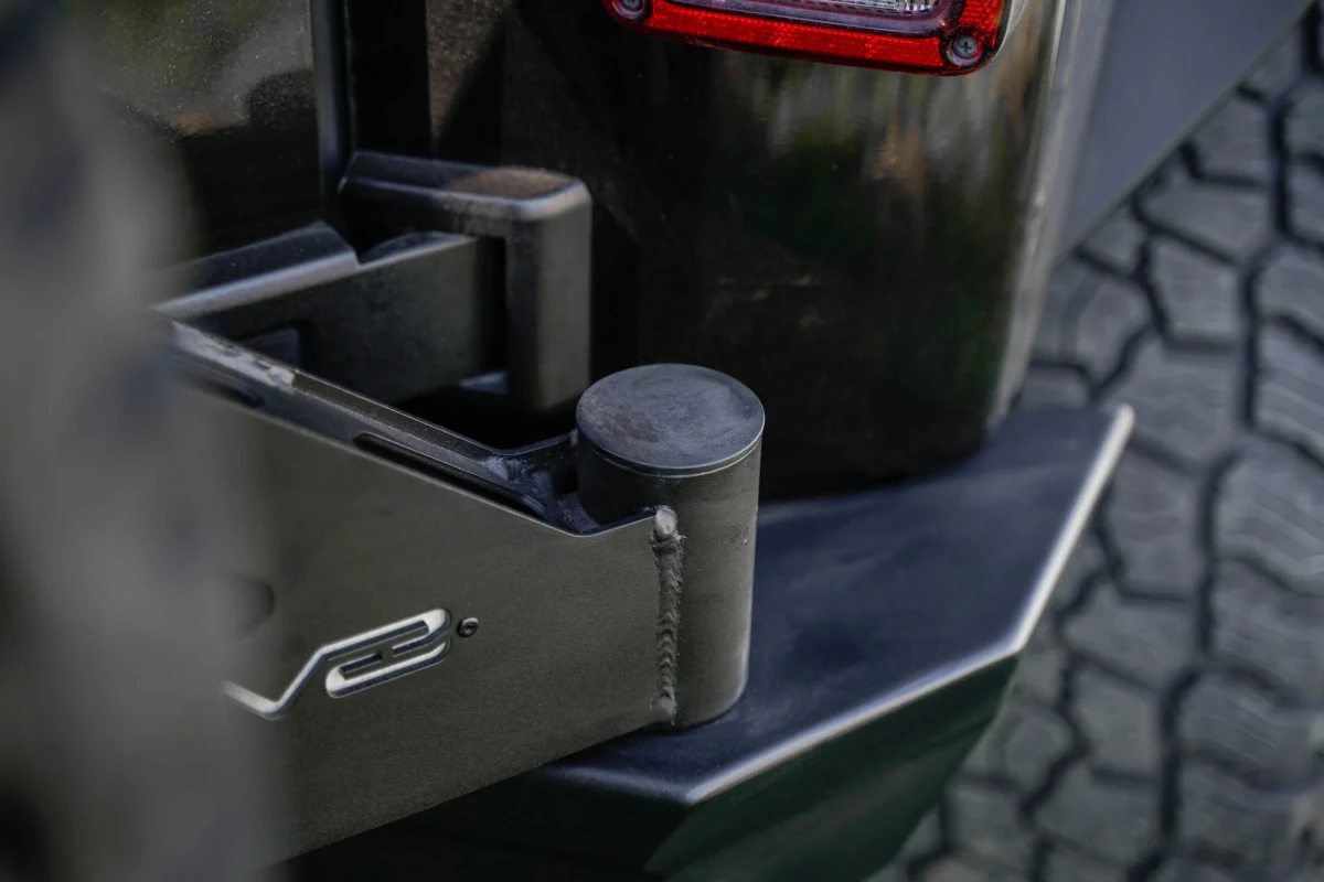 Jeep Wrangler JK Tire Carrier - DV8 Offroad - MTO Bumper - `07-`18