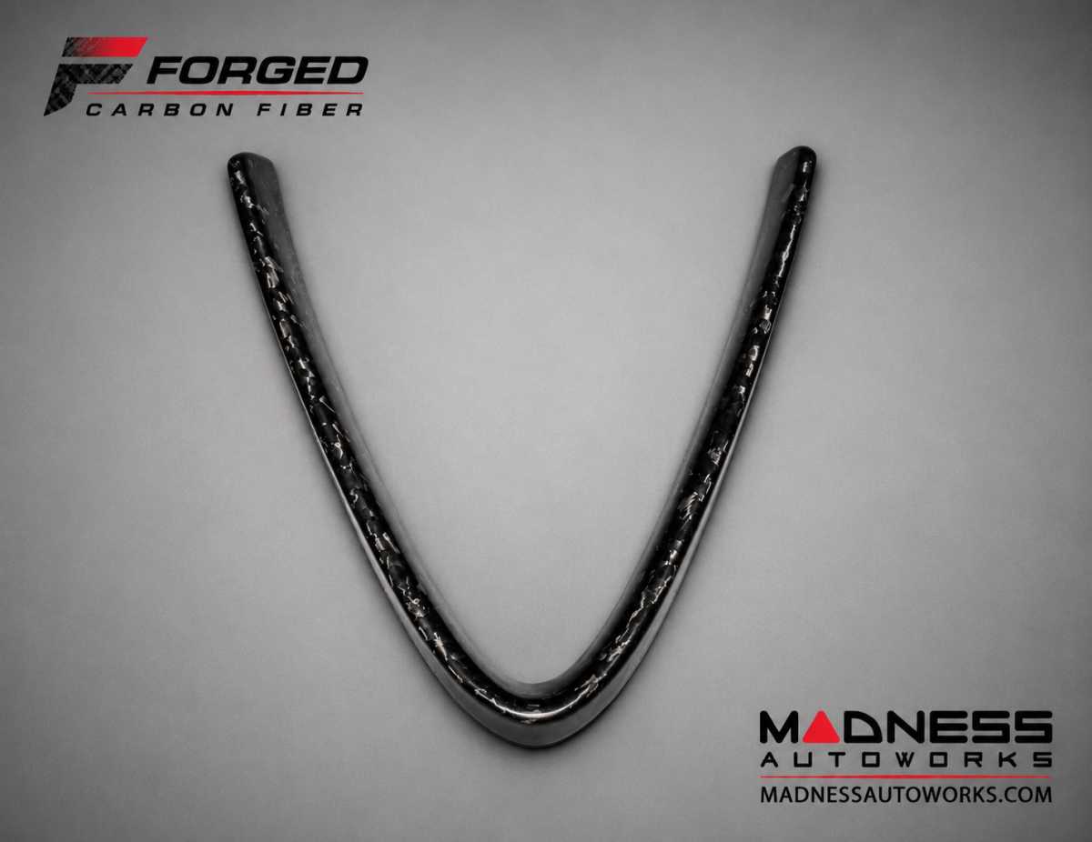 Alfa Romeo Giulia Front V Shield Grill Frame - Carbon Fiber - Forged Carbon - Feroce Carbon