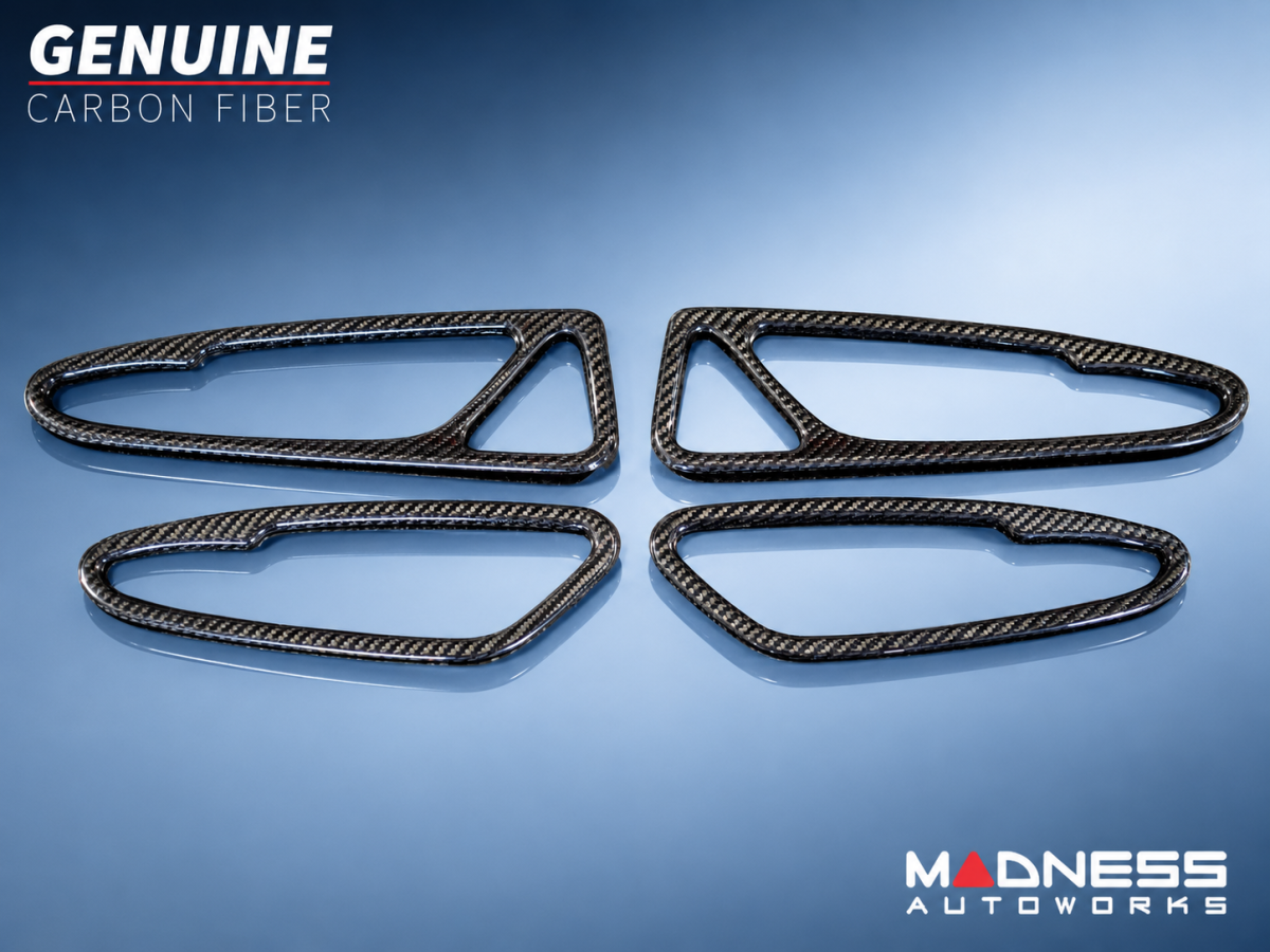 Alfa Romeo Stelvio Interior Door Handle Trim Kit - Carbon Fiber - Pre '20 models - Feroce Carbon