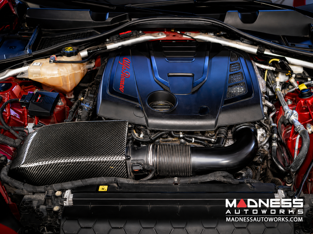 Alfa Romeo Giulia Performance Air Intake Kit - MAXFlow Carbon Fiber Intake System w/ BMC Twin Air Conical Filter