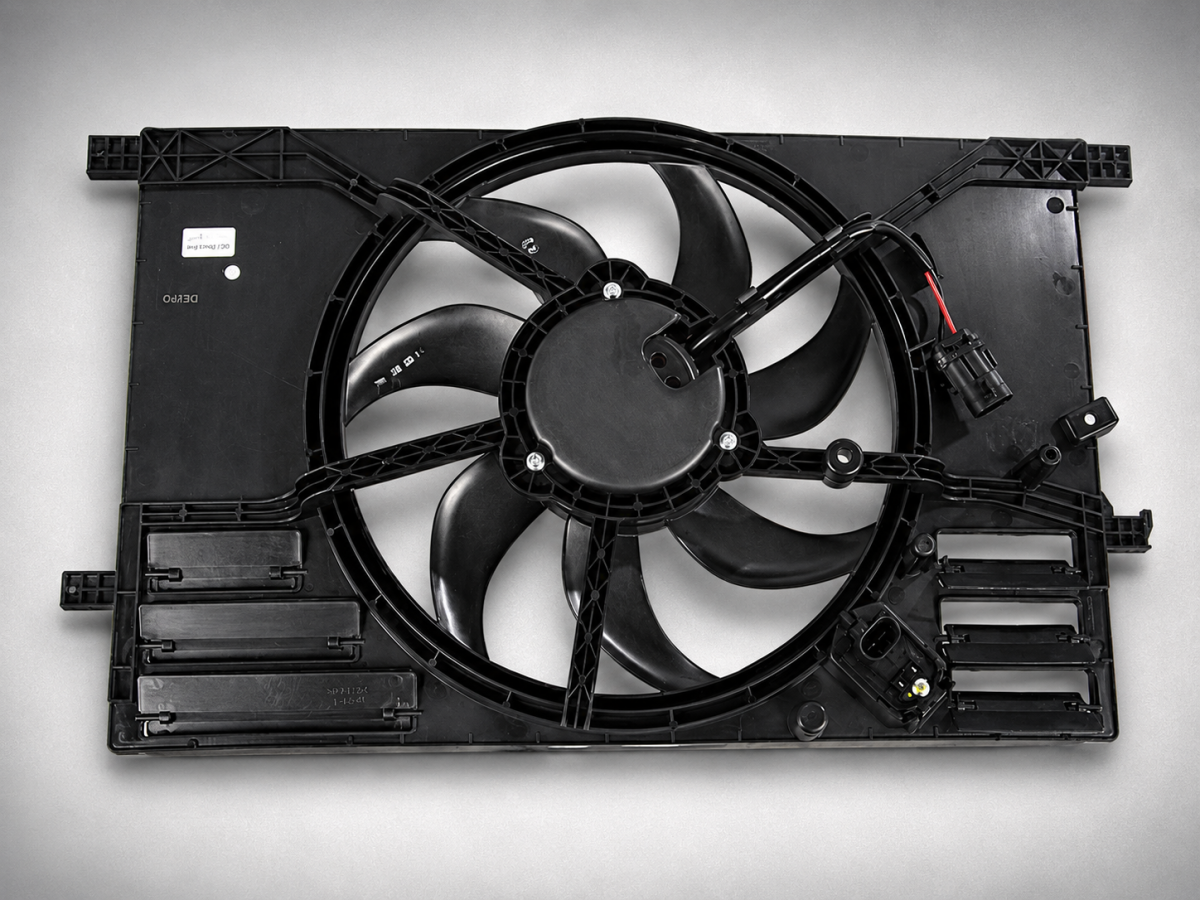 Jeep Renegade 2.4L Replacement Radiator Fan Assembly - MOPAR