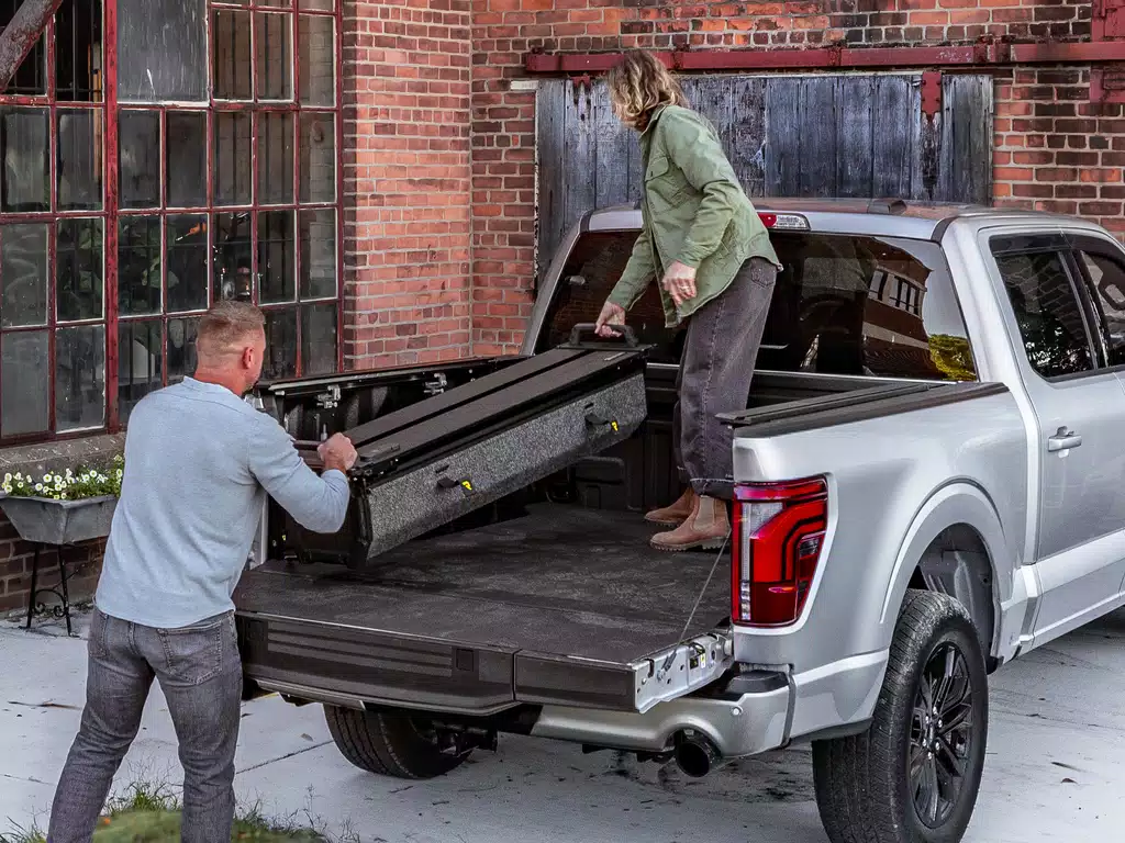 Honda Ridgeline Tonneau Cover - Retrax - RetraxPRO EZ-Off FRC-4000 - `17-`26