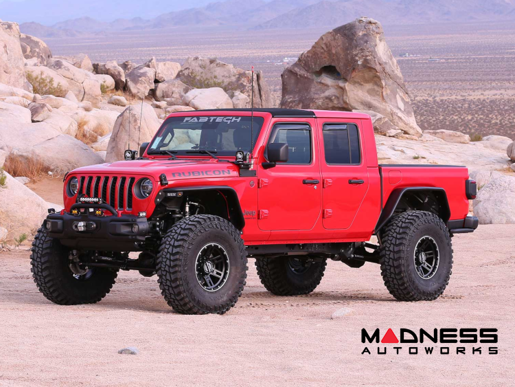 Jeep Gladiator Suspension Lift Kit - Fabtech - Dirt Logic 2.5 Coilovers - Crawler 5in Lift - 6 Cyl - 2020