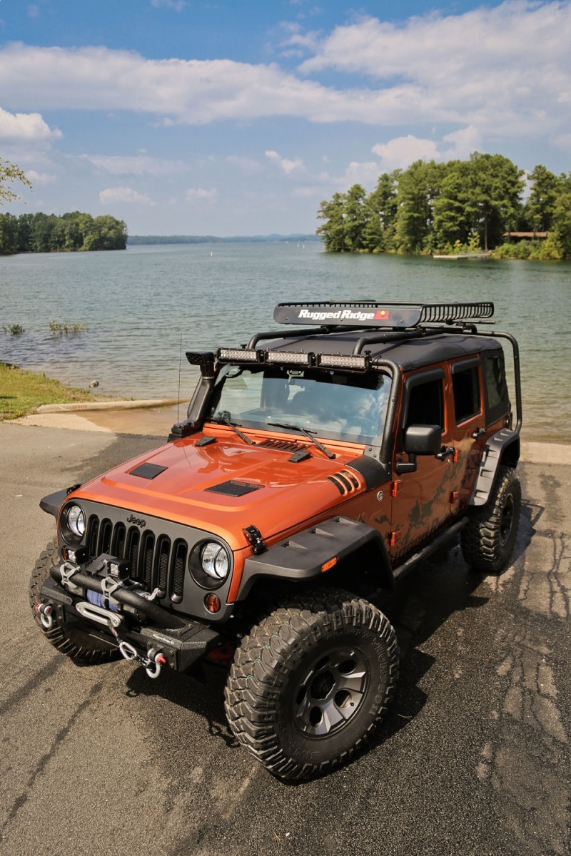 Jeep Wrangler JK Performance Vented Hood - Rugged Ridge - OE style inner structure - `07-`18