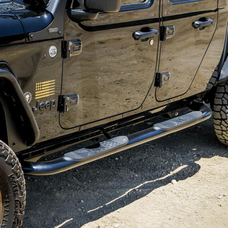 Jeep Gladiator Nerf Bars - Westin - Platinum 4 - Black - 2020+