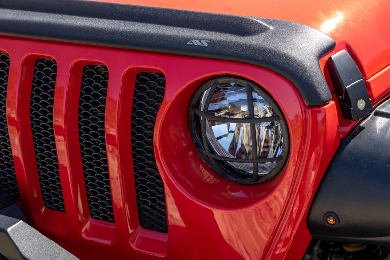 Jeep Wrangler JL - AVS Aeroskin Shield - Smoke