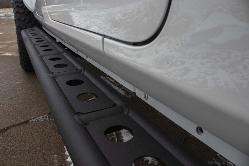 Jeep Gladiator Side Steps - Fishbone Offroad - Step Sliders - Black textured powder coat - 2020+